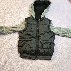 Black and grey zip up layered jacket Toddler 4t